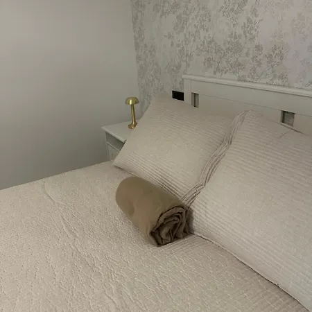 Apartament Bretema *